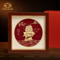 Tranh thuận buồm xuôi gió dát vàng 24K